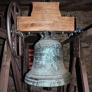 Lampertshofen, Filialkirche St. Andreas: Glocke von Johann Dival, Amberg, 1788. Foto: Thomas Winkelbauer