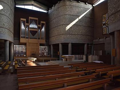 Weißenburg, Heilig-Kreuz-Kirche.  Foto: Thomas Winkelbauer