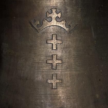 Weißenburg, Heilig-Kreuz-Kirche: Christkönigglocke, 1988 gegossen in der Karlsruher Glocken- und Kunstgießerei. Foto: Thomas Winkelbauer