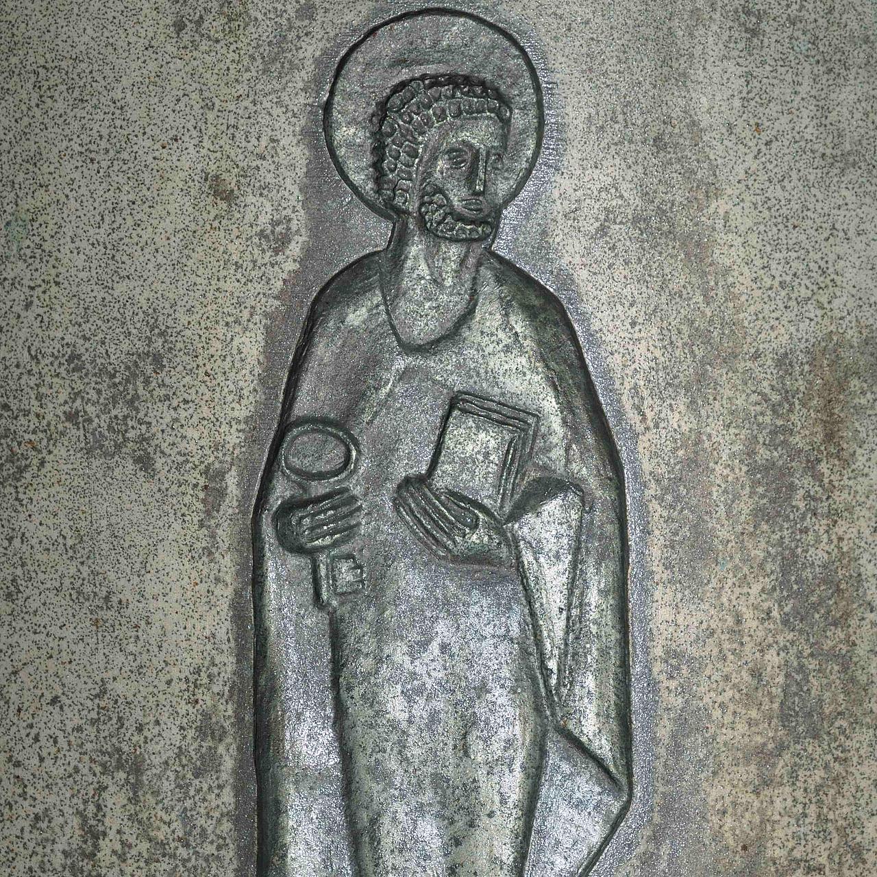 Petersbuch, Filialkirche St. Petrus: Petrusglocke, Glockenzier von Eva Kobler. Foto: Thomas Winkelbauer