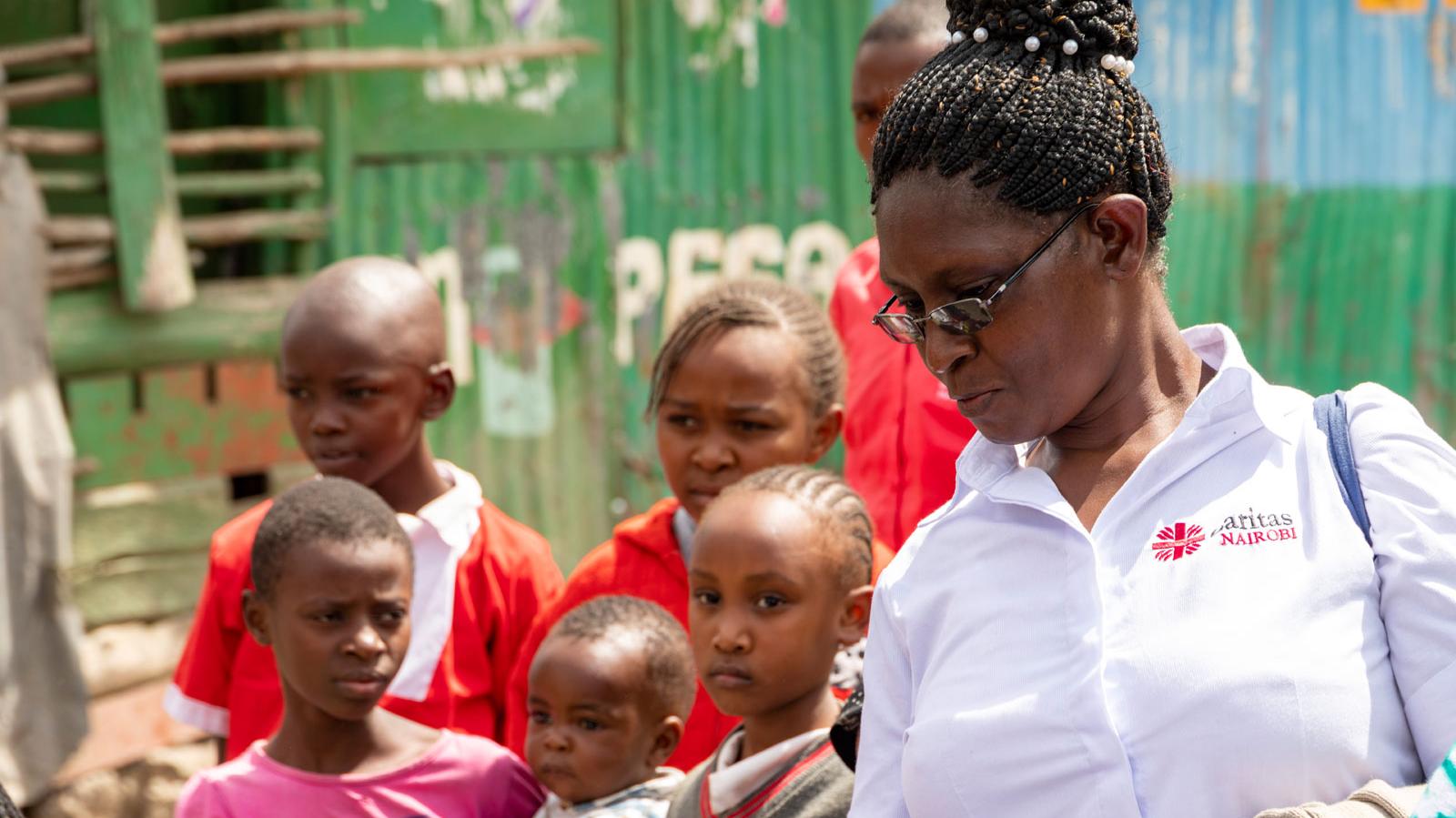 Caritas-Schwester in Kenia